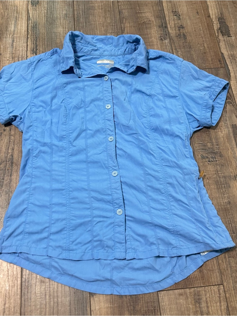 Marmot Women Medium Blue Button Up Short Sleeve Shirt Embroidered Floral